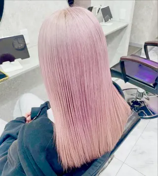 ミディアム 🦋ハイトーン🦋 石山 希理🦋のヘアスタイル