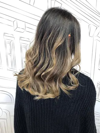 ミディアム カラー レイヤー⭐️カラー ⭐️平川雅史のヘアスタイル