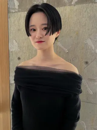 ショート カラー パーマ/レイヤー 岩山丈一郎のヘアスタイル