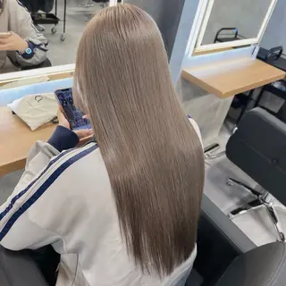 カラー ベージュ・グレー ジュ達人KOJIROのヘアスタイル