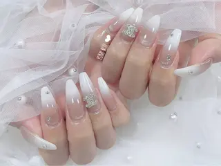 ネイル 𝐲𝐮𝐦𝐢🎀 長さ出しデザイン専門のネイルデザイン