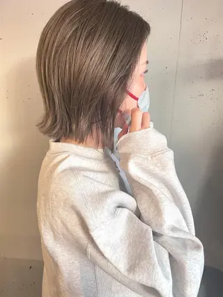 ミディアム カラー ZOA classic hair所属・東 みのりのヘアスタイル