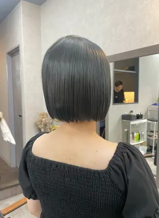 ショート カラー いなみね はるきのヘアスタイル