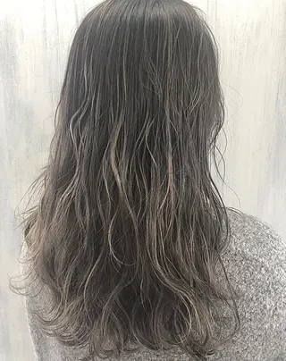 ロング 🌼たけや みのり🌿のヘアスタイル