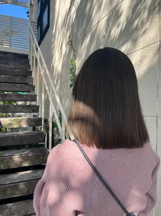 ミディアム ルプラボウ／艶カラー ／髪質改善／アサミのヘアスタイル