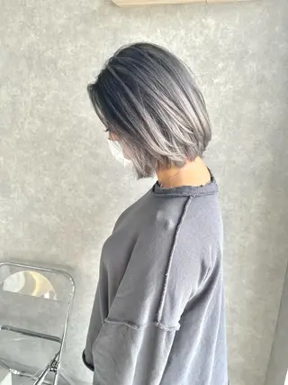 ミディアム カラー mood tatemachiのヘアスタイル