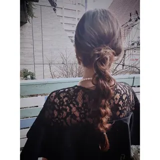ロング カラー パーマ ヘアアレンジ 藤井 菜緒のヘアスタイル