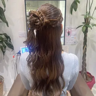 ロング ハルカ/暖色カラー/ ブリーチカラーのヘアスタイル