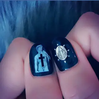 ネイル NOIROUGE所属・NOI ROUGEのネイルデザイン