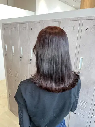 カラー 福島 果音のヘアスタイル