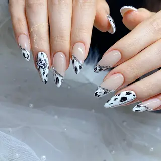 ネイル ネイルサロン 9Carats神田のネイルデザイン