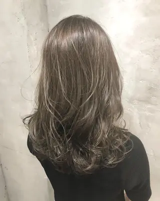 ミディアム カラー ヘアアレンジ 遠藤 拓馬のヘアスタイル