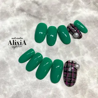 ネイル AlixiA nail studio所属・AlixiA ゆみのネイルデザイン