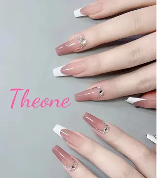 ネイル THE ONE 杉山のネイルデザイン