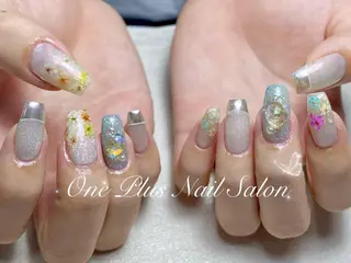 ネイル One Plus キキのネイルデザイン