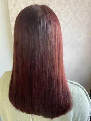 セミロング ヒヨシ ルナのヘアスタイル