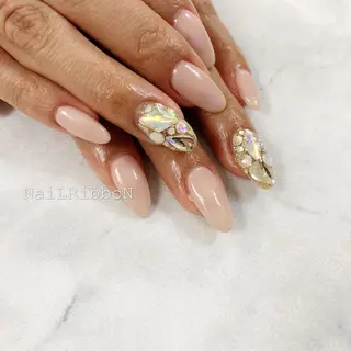 ネイル ネイルリボン 伊藤のネイルデザイン