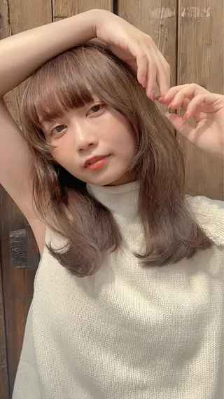 セミロング カラー 透明感カラー│ レイヤーヘア中居美樹のヘアスタイル