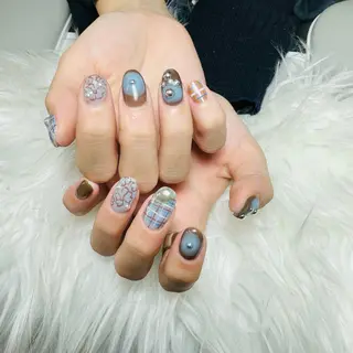 ネイル T. Leeのネイルデザイン