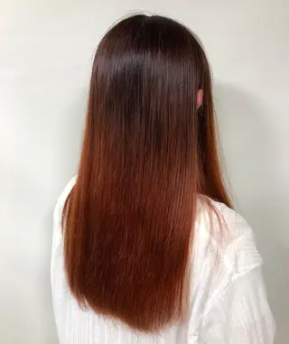 セミロング カラー 髪質改善【縮毛矯正】 美髪ボブを量産する人のヘアスタイル