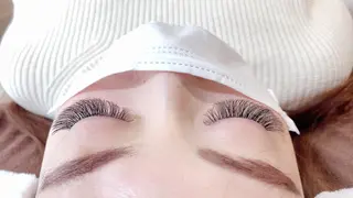 マツエク・マツパ KAINALU. eye beauty salon所属・KAINALU. アンドヘルシー専門のマツエク・マツパデザイン