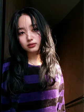 カラー 林 倖生(三軒茶屋)のヘアスタイル