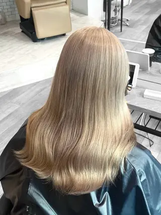 セミロング カラー CHAINON所属・🤎HAZUKI🤎 ハイトーン✨のヘアスタイル