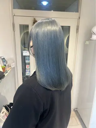 ミディアム 志賀 菜妃のヘアスタイル