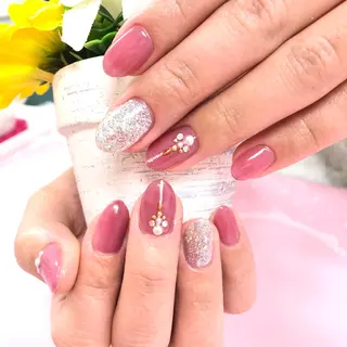 ネイル ユリシスネイル 担当近藤のネイルデザイン