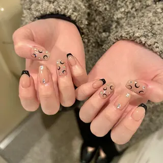 ネイル ⠀ loggy.のネイルデザイン