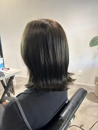 セミロング 長尾ゆりの/ボブ/ ベージュ/ハイトーンのヘアスタイル