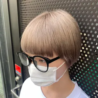 ショート カラー 🪞上品で可愛い韓国 ヘア🪞Rikutoのヘアスタイル