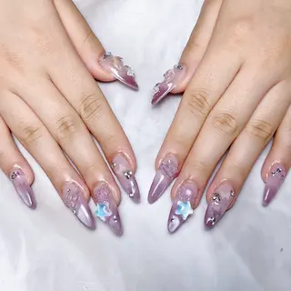ネイル 🌈Yun nail hyejin💋のネイルデザイン
