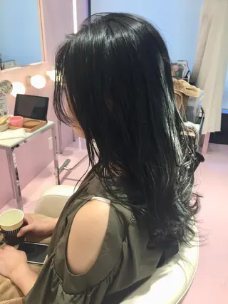 セミロング 所渉/韓国レイヤー /ウルフカットのヘアスタイル