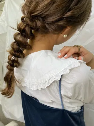 セミロング カラー ヘアアレンジ マツエク・マツパ Noah's　Ark所属・透明感カラー🫧ヘア セット🫧松本菜月の眉毛・アイブロウイメージ