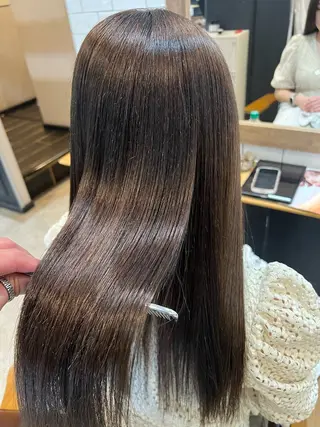 ロング 日野 初音のヘアスタイル