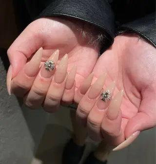 ネイル lino u seinaのネイルデザイン