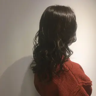 ロング カラー しのはら まどかのヘアスタイル