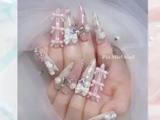 ネイル Pio Mielのネイルデザイン