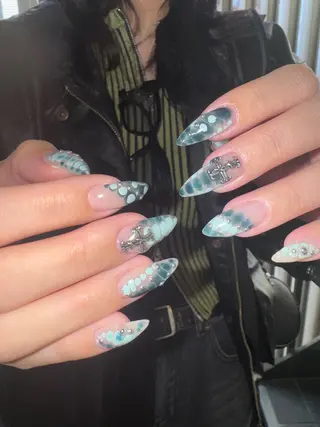 ネイル MITSUKI🪡 海外/個性派/ロングのネイルデザイン