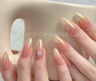 ネイル SunNail池袋駅 ワンホンネイルのネイルデザイン