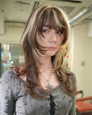 ミディアム カラー SALOWIN(サロウィン)広島並木通り所属・【ショート／ウルフ／ パーマ】kotaroのヘアスタイル