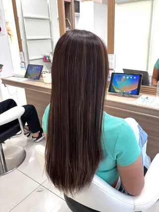 ロング カラー 藤井 花梨のヘアスタイル