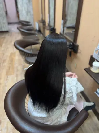 ロング moremuu所属・松村 舞桜のヘアスタイル