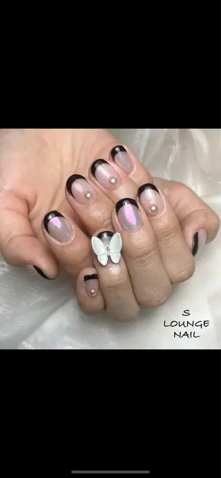 ネイル S LOUNGE NAIL所属・パーツたくさん🍓 SUMIのネイルデザイン