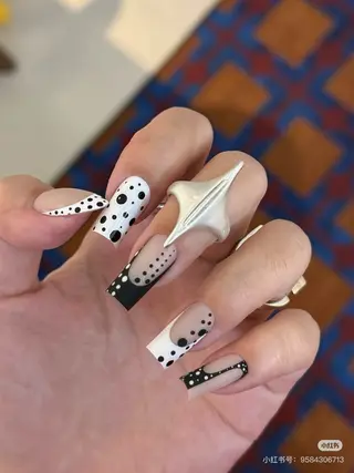 ネイル Eveネイル チップスカルプ専門店のネイルデザイン