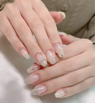 ネイル Miouミオン ネイルサロンのネイルデザイン