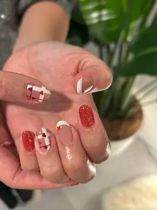 ネイル repos-ルポ-所属・repos yoshitomeのネイルデザイン