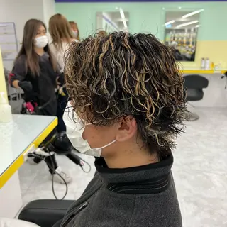 ショート カラー パーマ ヘアアレンジ メンズ キッズ ネイル マツエク・マツパ アイブロウ 🔷横浜1のパーマ 職人🔷将太郎のヘアスタイル