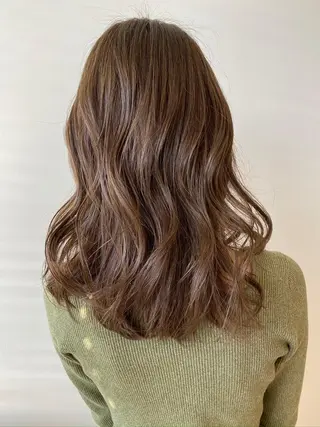 ミディアム カラー パーマ ヘアアレンジ メゾリーナ所属・Misaki ☆のヘアスタイル